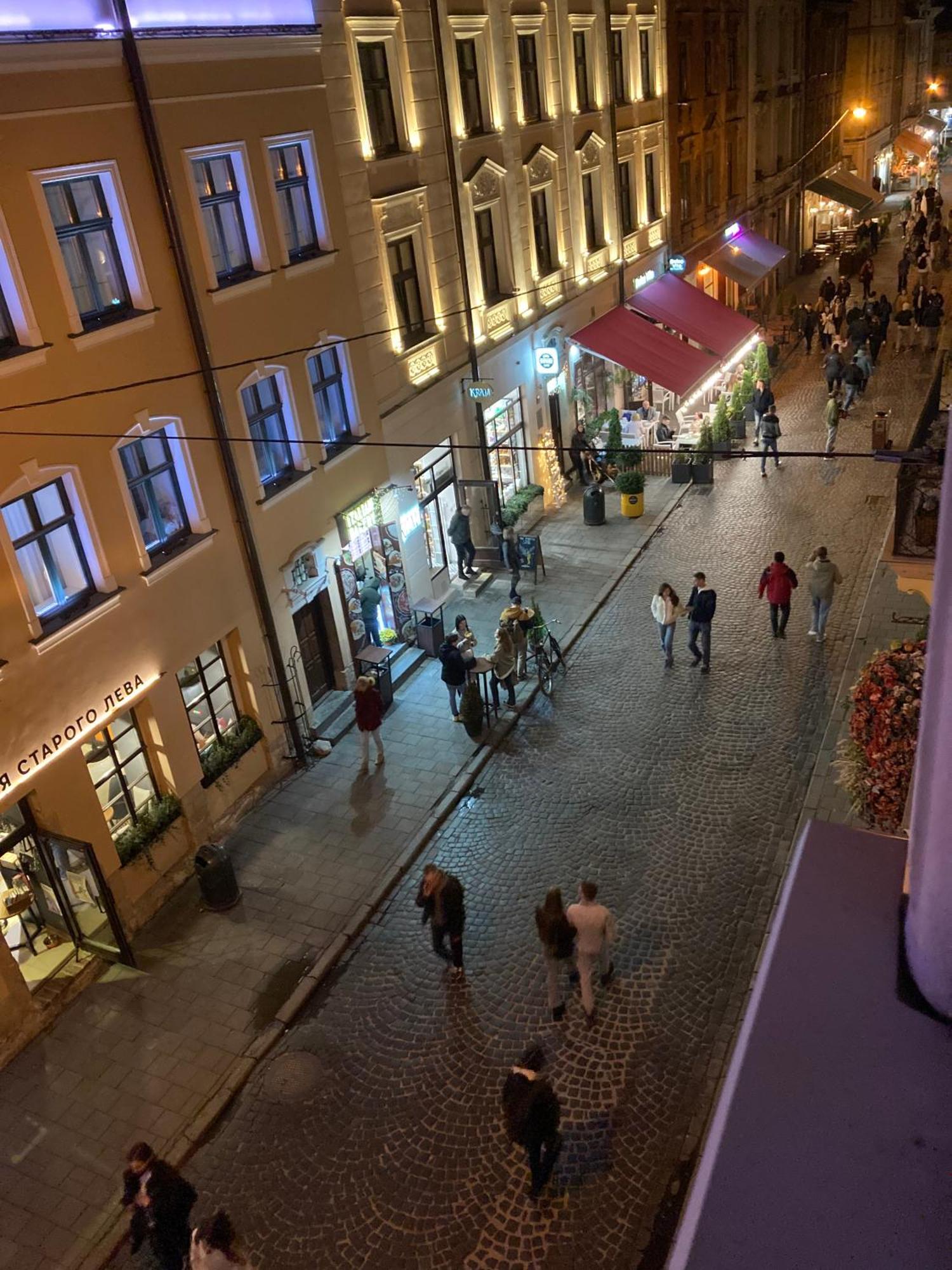 Lviv Apartments Extérieur photo